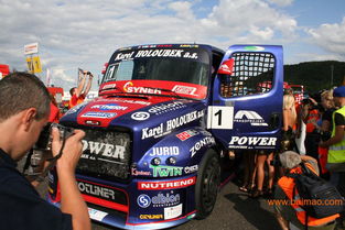 汽車美容產(chǎn)品 勁霸地毯專用清洗劑的生產(chǎn)廠家與價格淺析