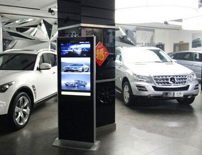 4S店液晶廣告機(jī) 革新汽車(chē)銷(xiāo)售體驗(yàn)的智能助手